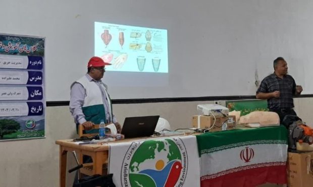 برگزاری کارگاه آموزشی اطفای حریق در بهمئی برگزاری کارگاه آموزشی اطفای حریق در بهمئی