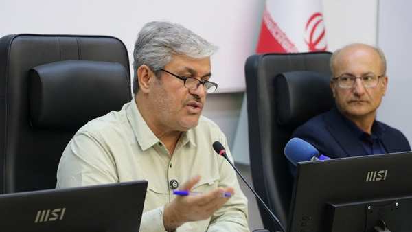 وعده های تاجگردون در مورد ۱۴۰۰ میلیارد آلایندگی و آبرسانی ۶هزار میلیاردی